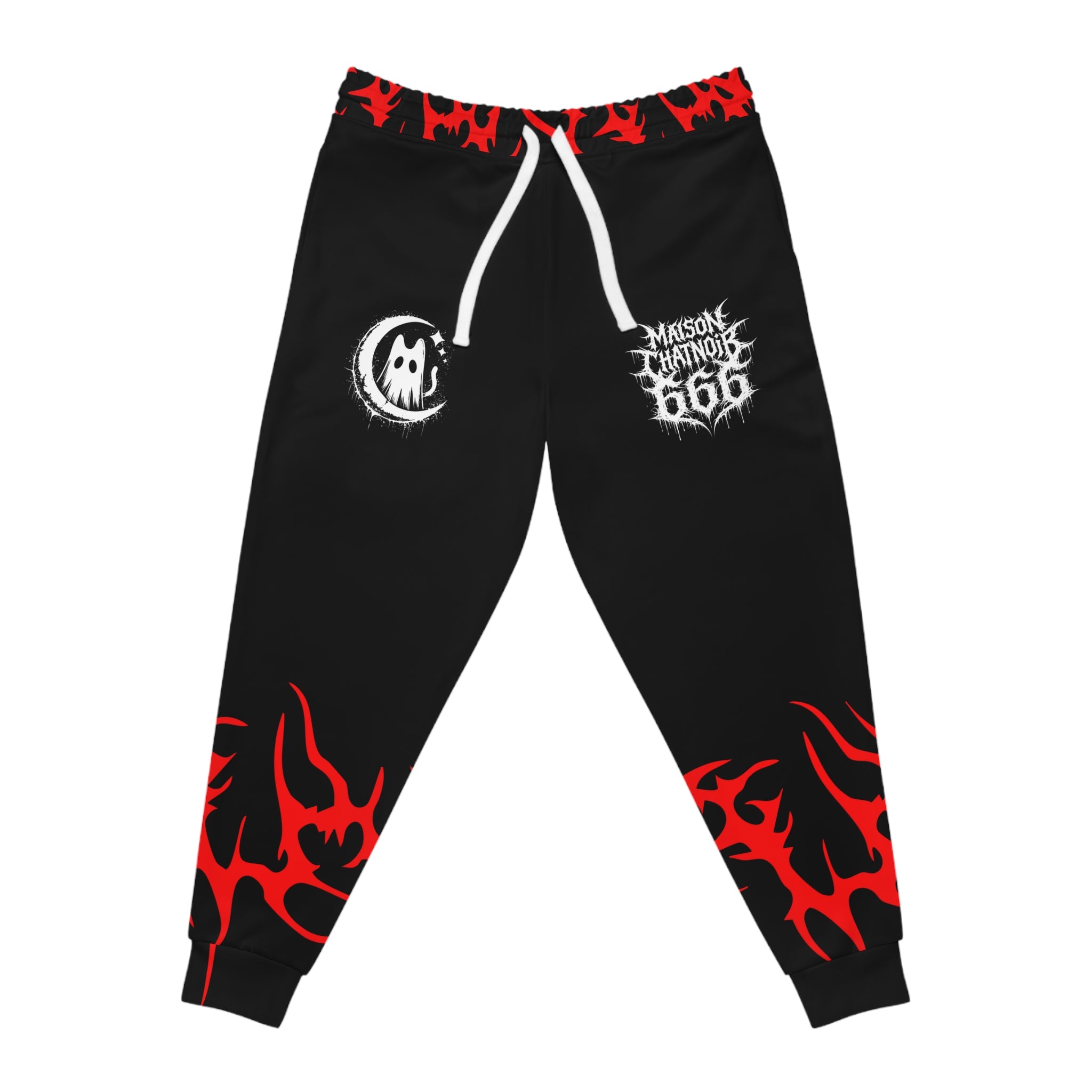Jogging carotte noir cordon blanc en polyester recyclé marquage en sublimation logos blancs de la marque Maison ChatNoir sur les cuisses et design griffé rouge vif sur le bandeau de la taille et le bas des jambes