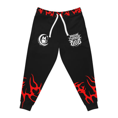 Jogging carotte noir cordon blanc en polyester recyclé marquage en sublimation logos blancs de la marque Maison ChatNoir sur les cuisses et design griffé rouge vif sur le bandeau de la taille et le bas des jambes